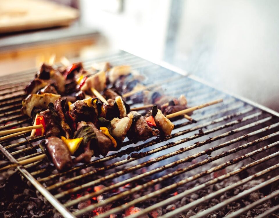 Como economizar no churrasco sem perder a qualidade? Como economizar no churrasco sem perder a qualidade?