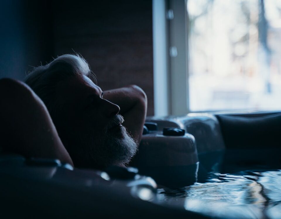 É possível economizar na manutenção de sua banheira de hidromassagem? É possível economizar na manutenção de sua banheira de hidromassagem?