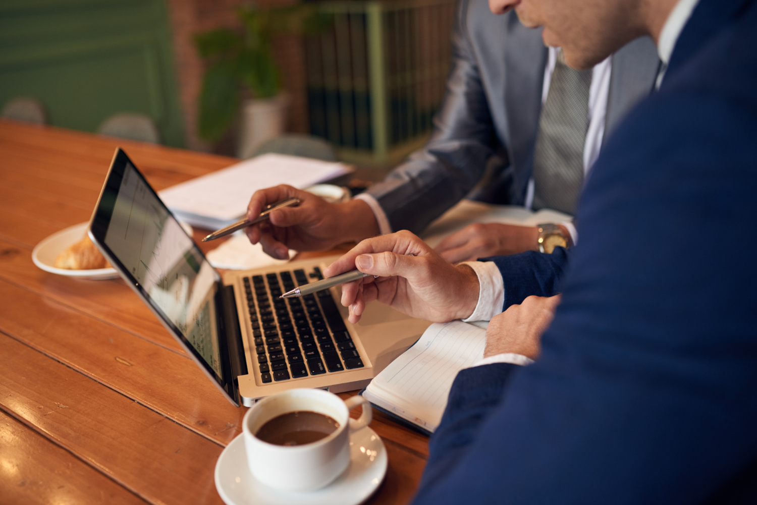 Vale a pena investir em site para advogados? Vale a pena investir em site para advogados?