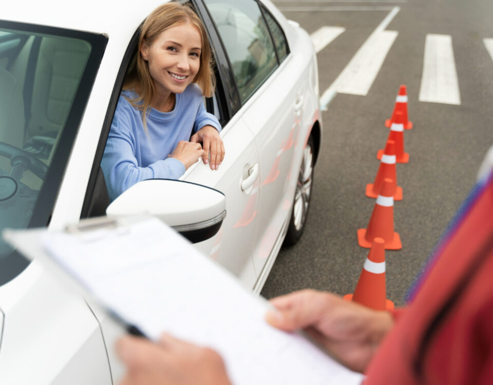 Vale a pena abrir uma autoescola ou ser despachante? Vale a pena abrir uma autoescola ou ser despachante?