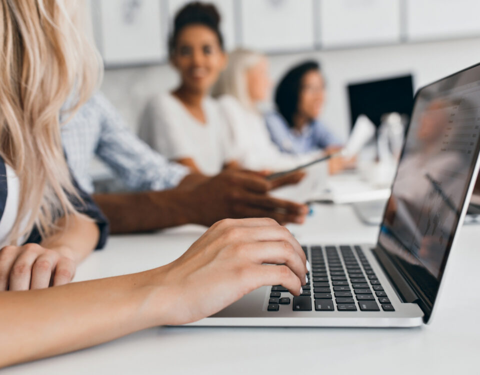 Cursos profissionalizantes e o impacto direto na renda mensal