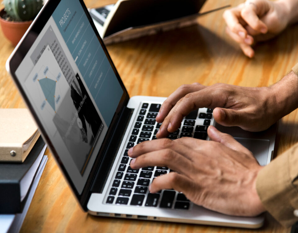 Sites para empresas ajudam a transformar visitas em receita