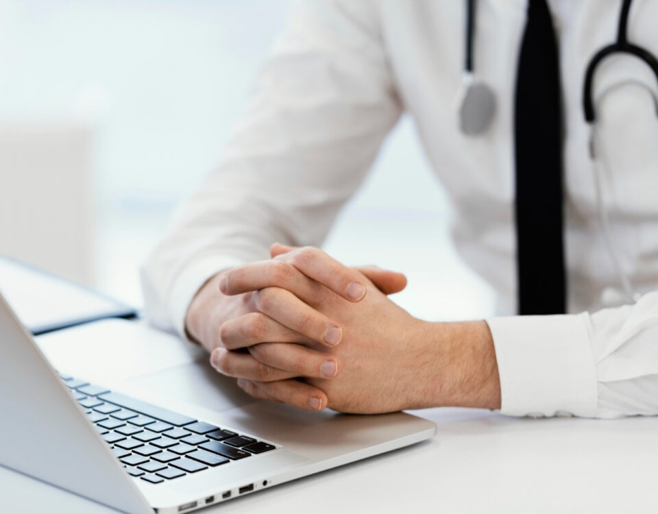 Gestão hospitalar reforça experiência do Dr. Luiz Teixeira